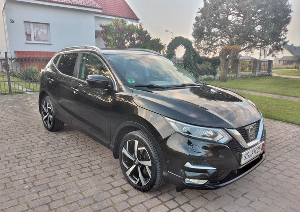 Nissan Qashqai cena 75800 przebieg: 97000, rok produkcji 2018 z Zalewo małe 254